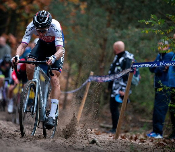 Cyklistický tým Elkov Kasper vstupuje po boku KASPER CZ do nové sezóny s ambicí na úspěch